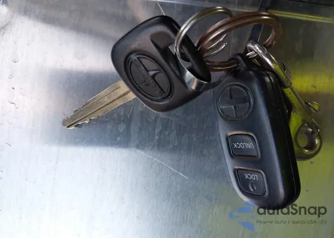 2004 Scion Xb из США, поврежденный, VIN JTLKT324440158403